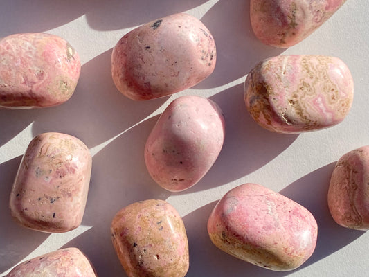 Rodado de Rodonita | COMPASIÓN - CLARIDAD